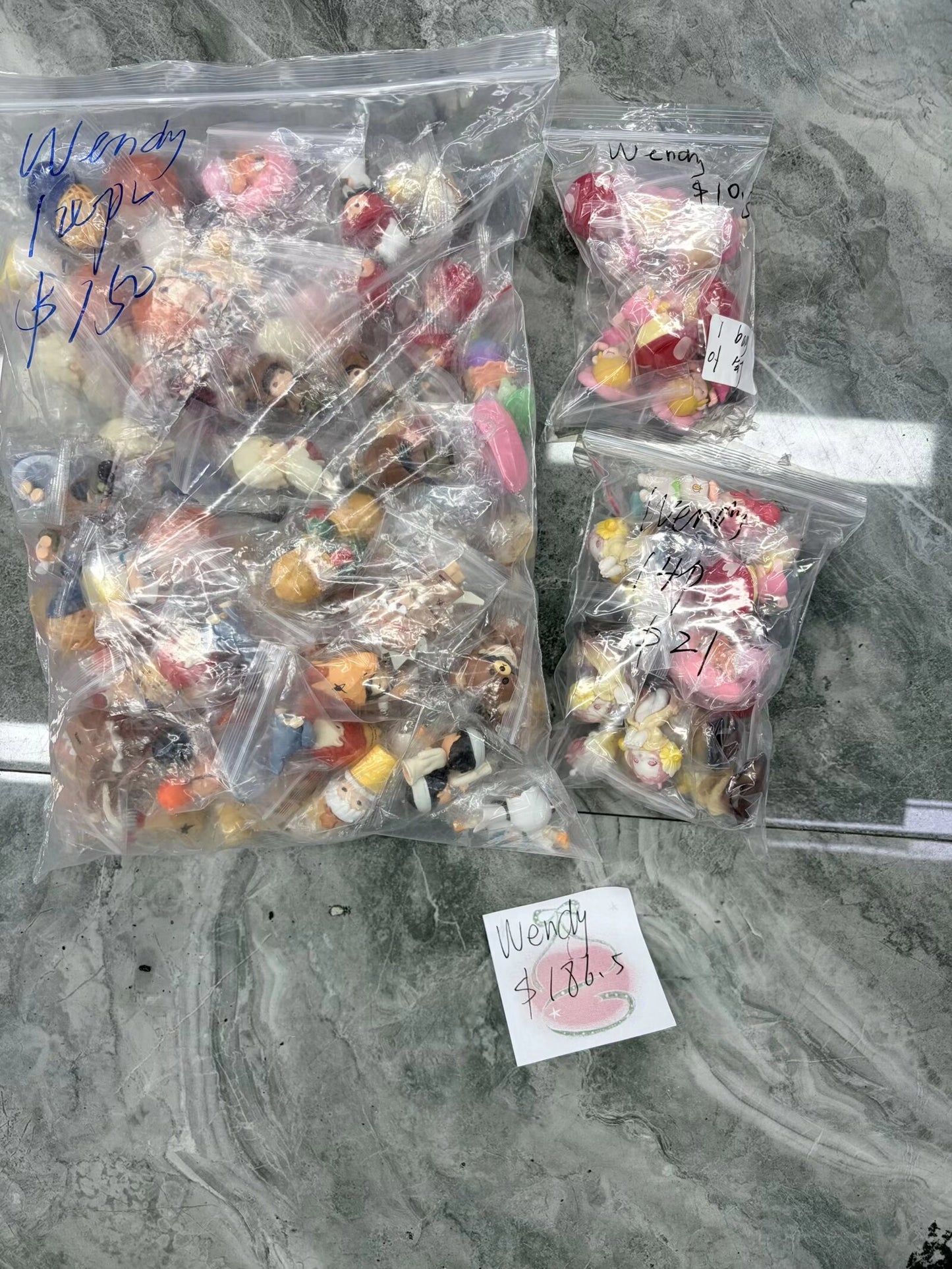 wendy basket