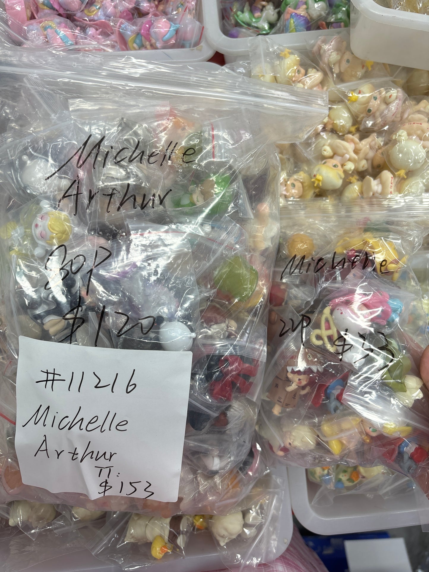 Michelle Arthur basket -50depo