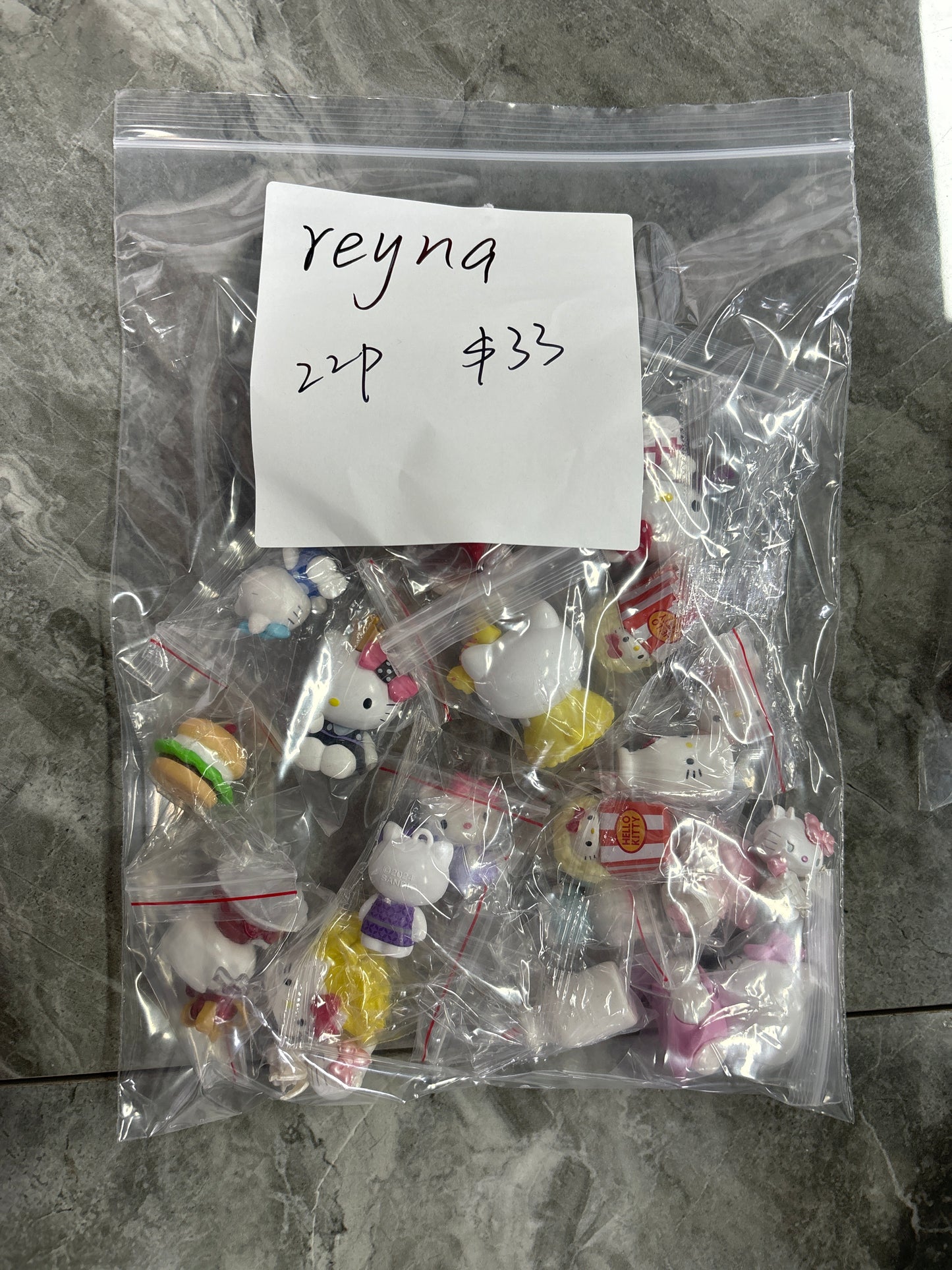 Reyna basket-260yelllow car